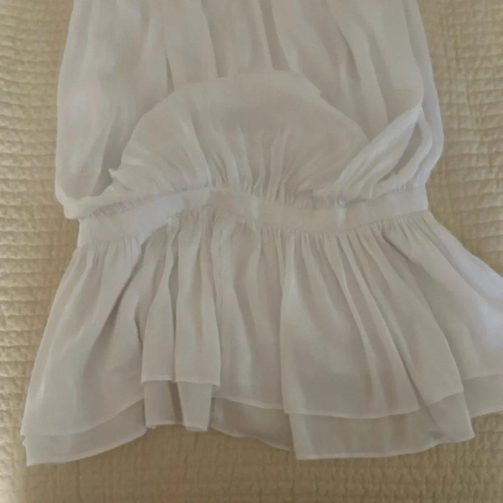 Women shirt, Round Neck Cinched Waist